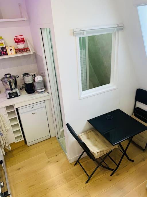 Studio Cosy Au Coeur De Paris Luaran gambar